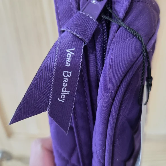 New with tags purple Vera Bradley insulated lunch box - Picture 4 of 9